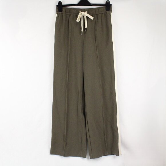 Mint Velvet Pants - 🛍️NWT - Mint Velvet Green & Cream Joggers w/ Elastic Waistband🛍️